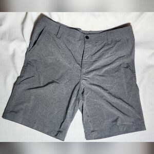 G.H Bass & Co grey men's shorts 35W×10L